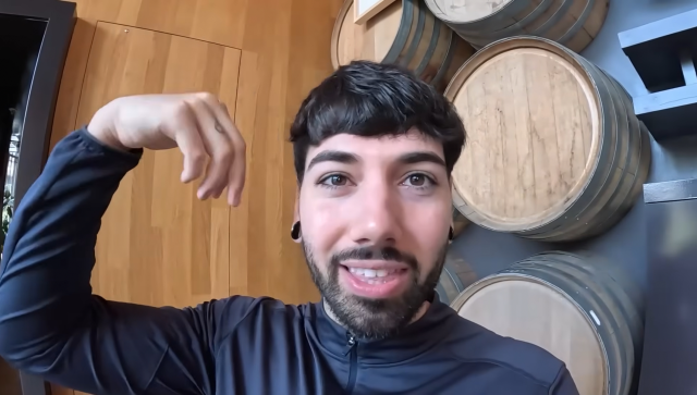 Tarlabaşı'nda darbedilen İspanyol Youtuber dehşet anlarını anlattı 6 tarlabasi nda darbedilen ispanyol youtuber dehset 19204201 6367 m