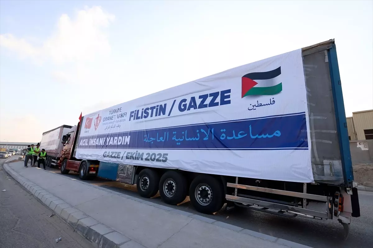 Türkiye Diyanet Vakfı, Gazze'ye 20 Tır İnsani Yardım Gönderdi