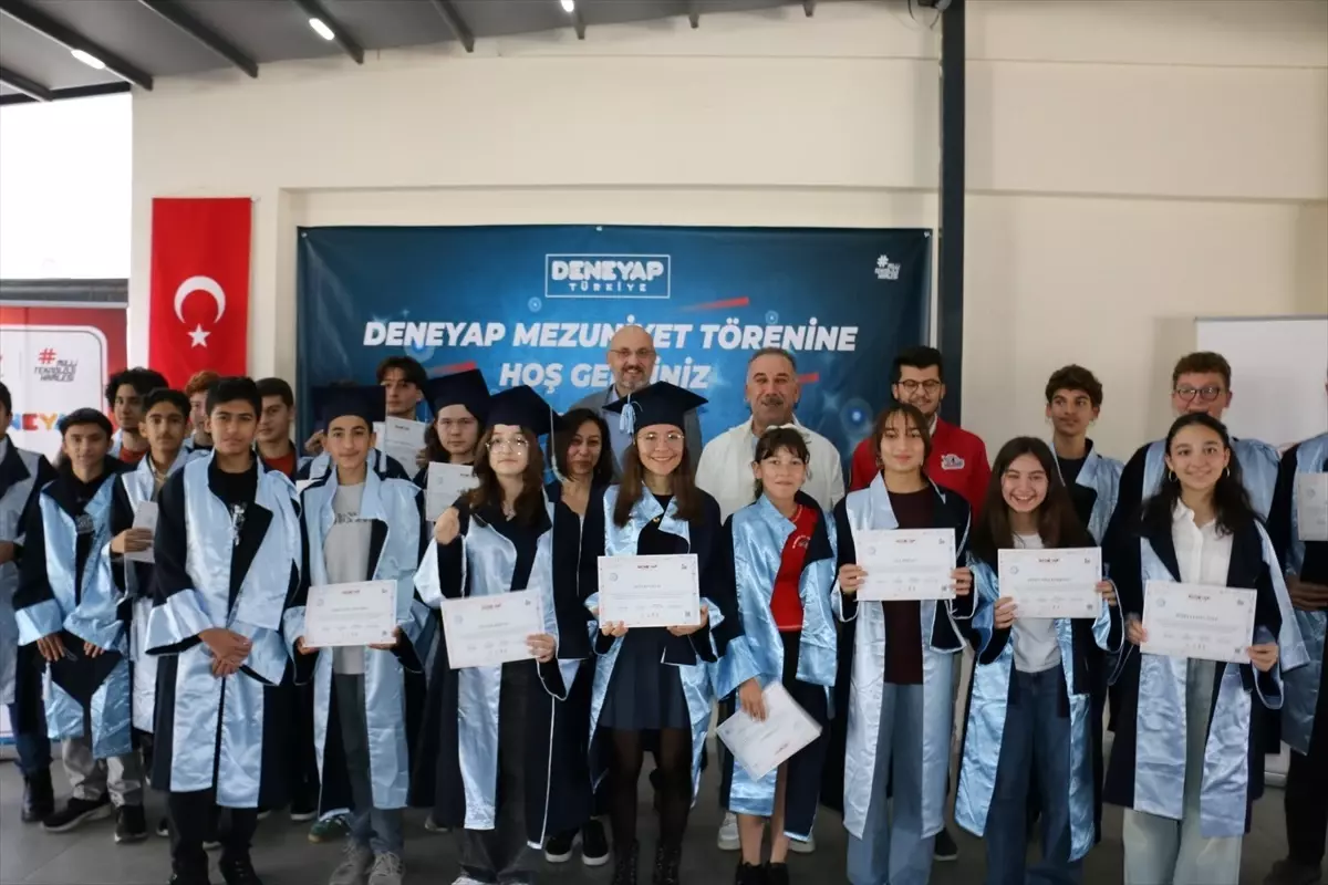 Aydın'da Deneyap Teknoloji Atölyeleri Mezuniyet Töreni Düzenlendi