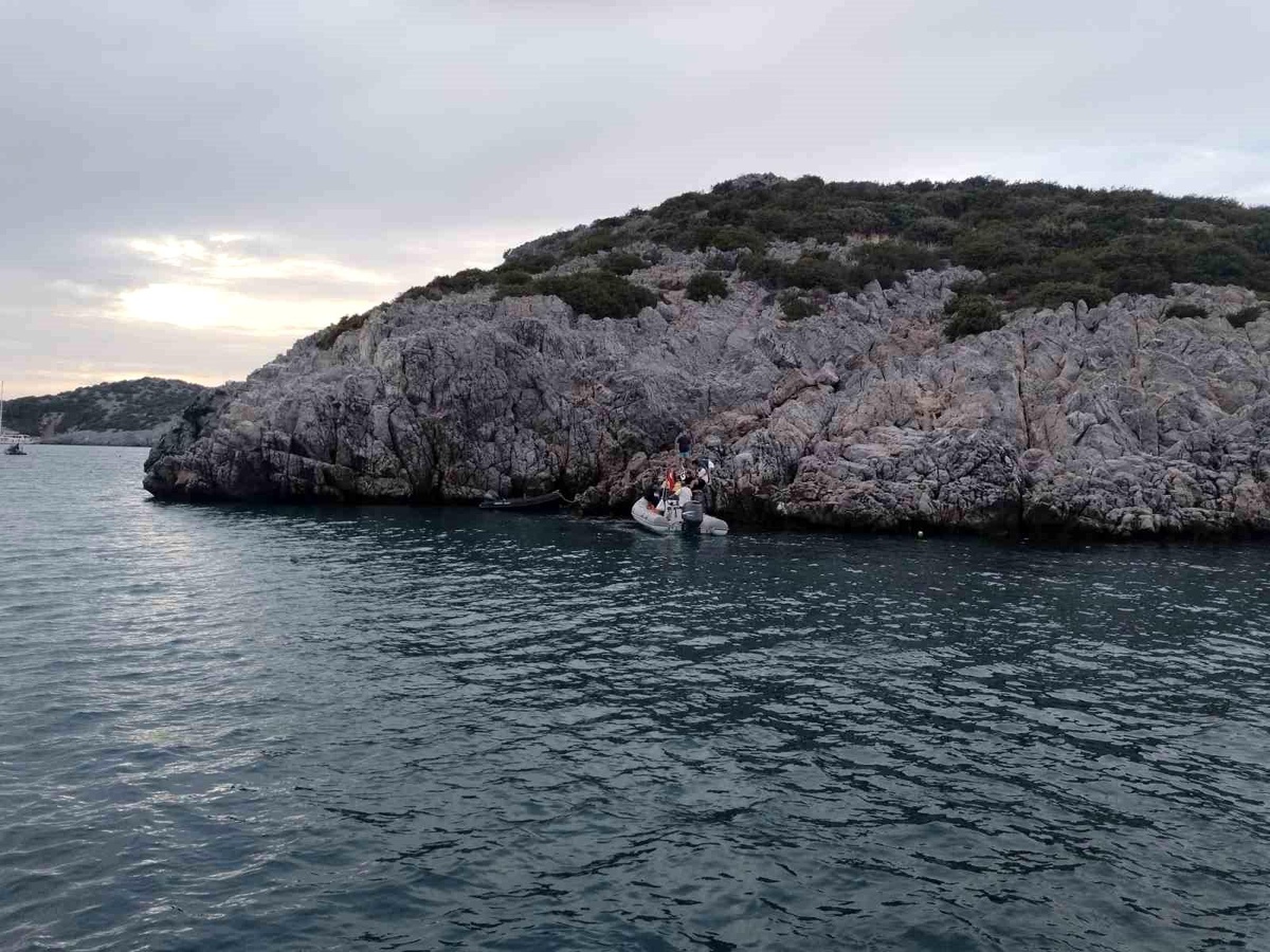 Bodrum'da Bot Kazasında 4 Kişi Yaralandı