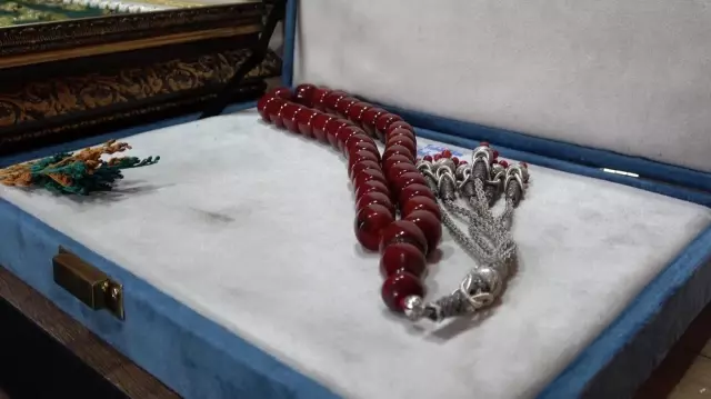 Dudak uçuklatan fiyat! Araba ve motosikletle takas ediliyor 3 bu tespihlerin fiyati dudak ucuklatiyor 2 19207814 o