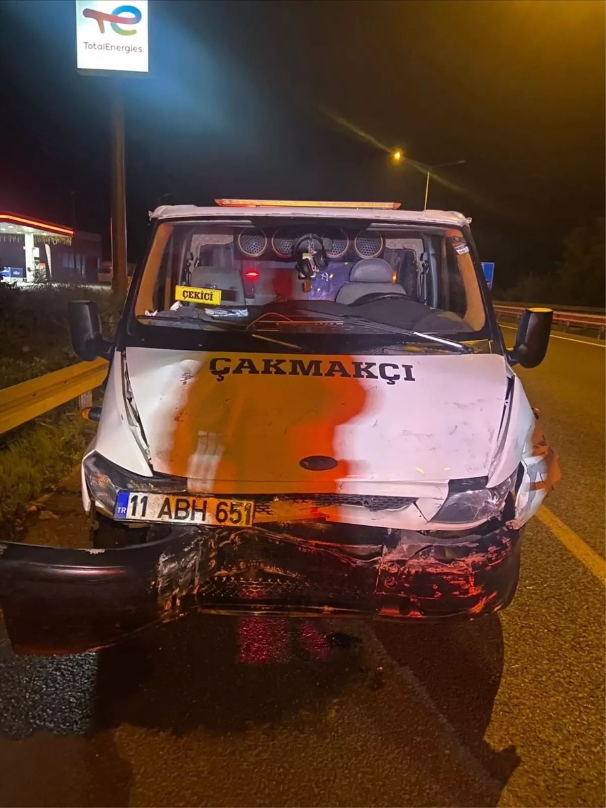 İnegöl'de Trafik Kazası: Anne ve Kızı Hayatını Kaybetti