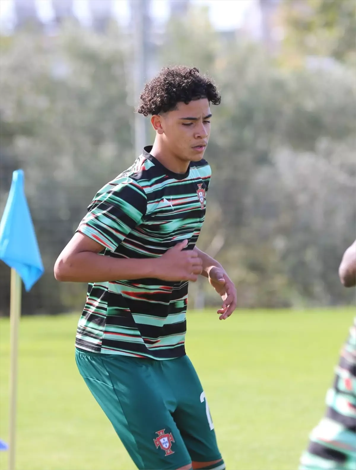 16 Yaş Altı Futbol Milli Takımı İngiltere'yi Yenerek Turnuvada İkinci Galibiyetini Aldı