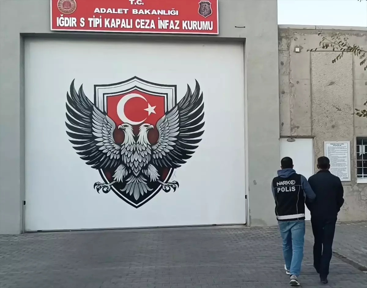 Iğdır'da 140 Gram Sentetik Uyuşturucu ile Yakalanan Zanlı Tutuklandı