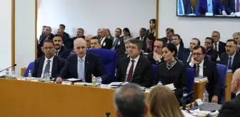 İYİ Partili Usta'nın Numan Kurtulmuş'a yönelik sözlerine tepki yağdı