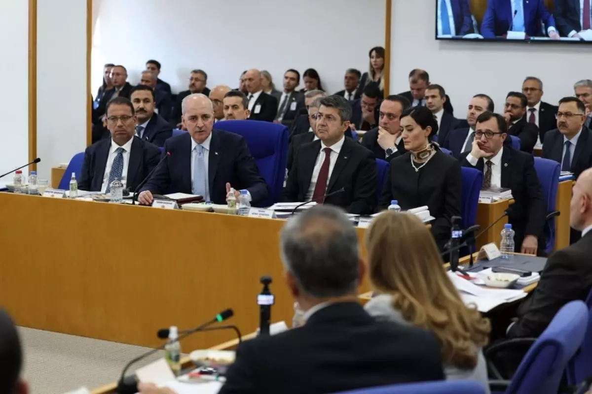 İYİ Partili Usta'nın Numan Kurtulmuş'a yönelik sözlerine tepki yağdı