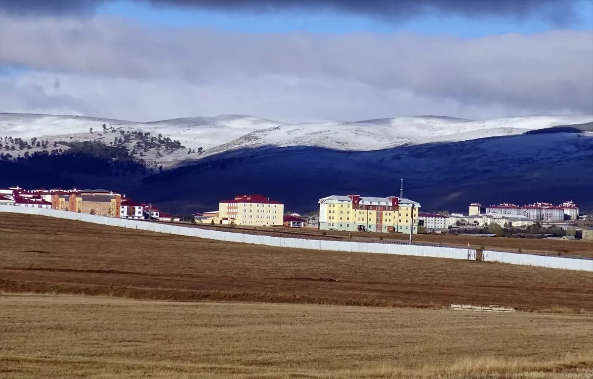 Kars'ta Soğuk Hava Etkili: Sıfırın Altında 7 Derece