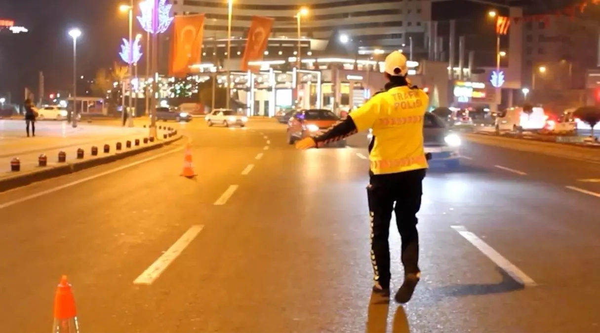 Kayseri'de 702 personelle eş zamanlı uygulama: 52 aranan şahıs yakalandı.