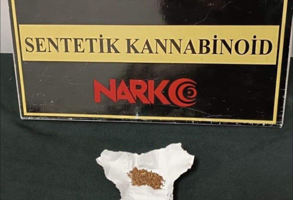 Kırşehir'de Uyuşturucu Operasyonu: 10 Zanlı Gözaltına Alındı