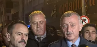 Kocaeli'de Çöken Apartman Bölgesinde Acil Çalışmalar Başlatıldı