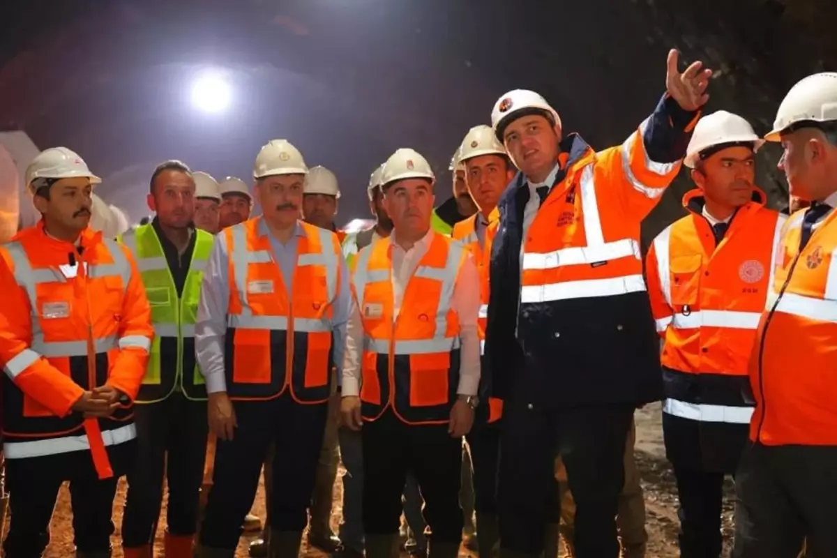 Kop Tüneli 13 yıldır bir türlü bitmiyor! 4 bakan değişti
