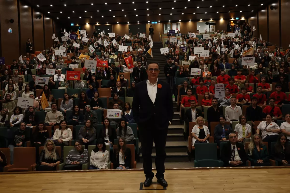 LÖSEV, Lösemili Çocuklar Haftası'nda 'Fayda'lı Toplantılar Düzenledi