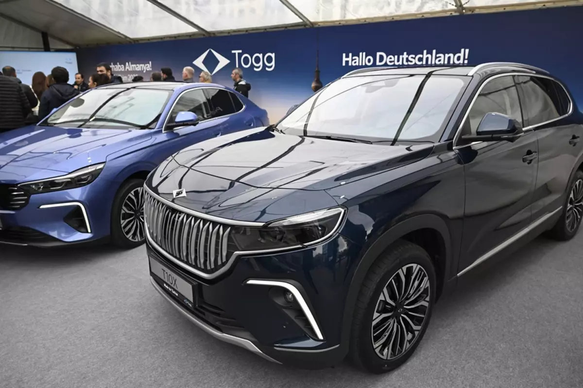 Mercedes'in pabucu dama atıldı! Avrupa ülkesinde TOGG fırtınası