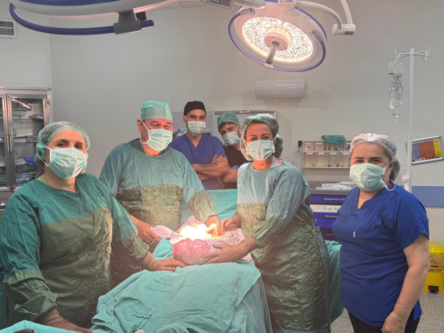 A 5-kilogram mass was removed from the patient's abdomen in Ordu