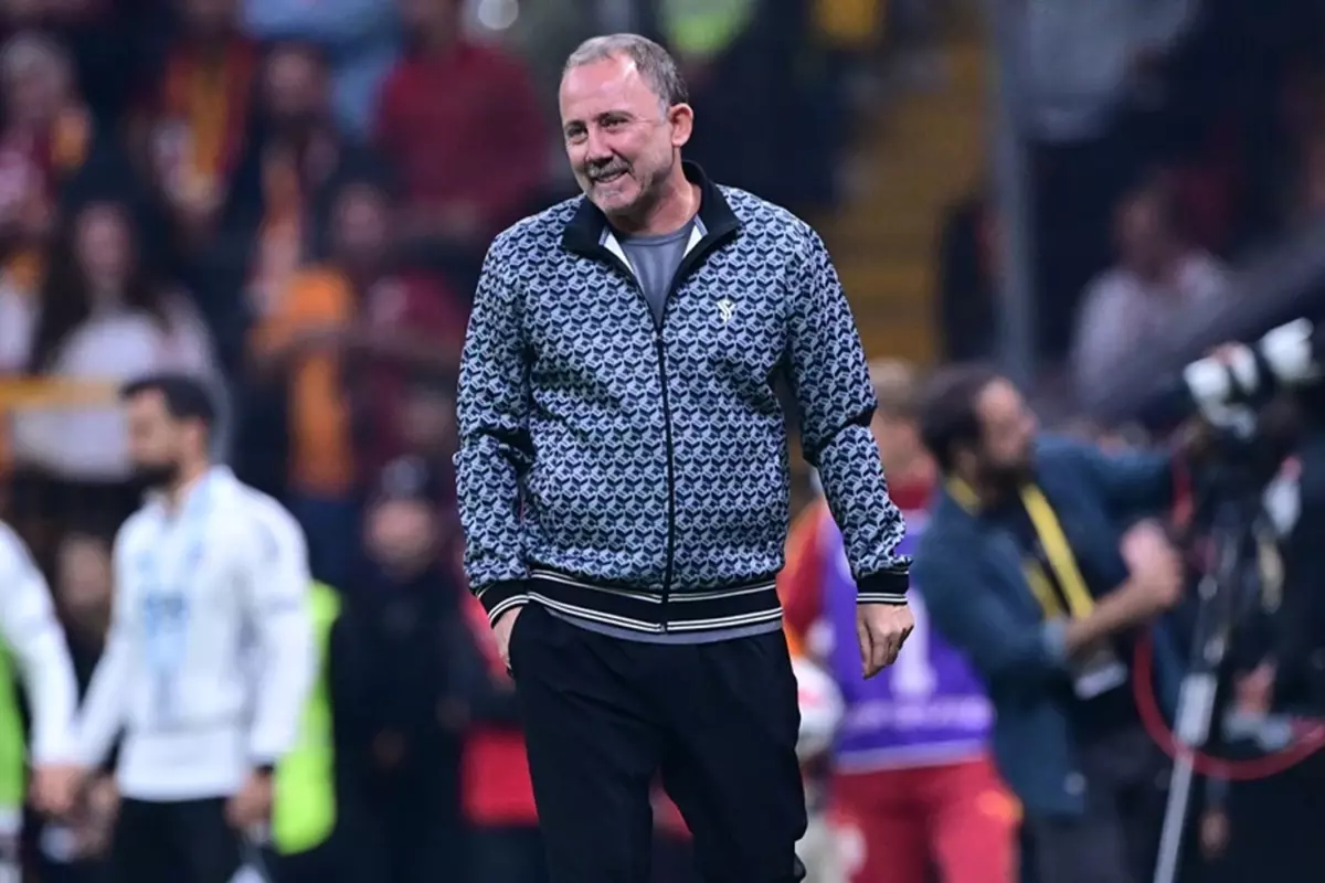 Sergen Yalçın'dan derbi öncesi sürpriz karar! Yıldız isim yedek soyunacak