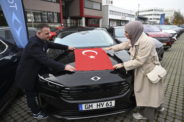 Mercedes'in pabucu dama atıldı! Avrupa ülkesinde TOGG fırtınası 5 togg almanya da ilk teslimatlarini gerceklestirdi 19206618 1326 m