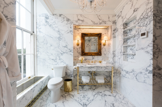 trump beyaz saray daki loncoln banyosu nu 19208605 8046 m