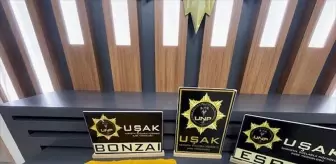 Uşak'ta Uyuşturucu Ticareti Yapan 8 Kişi Tutuklandı