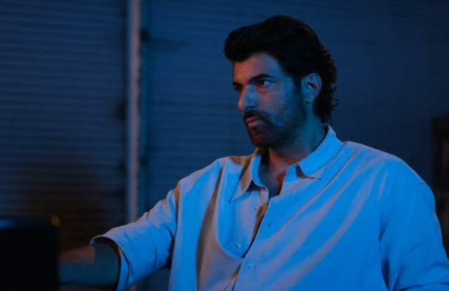 Bereketli Topraklar konusu ne, hangi aileyi anlatıyor?