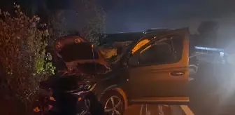 Bolu'da Traktör ile Kamyonetin Çarpışması: 5 Yaralı