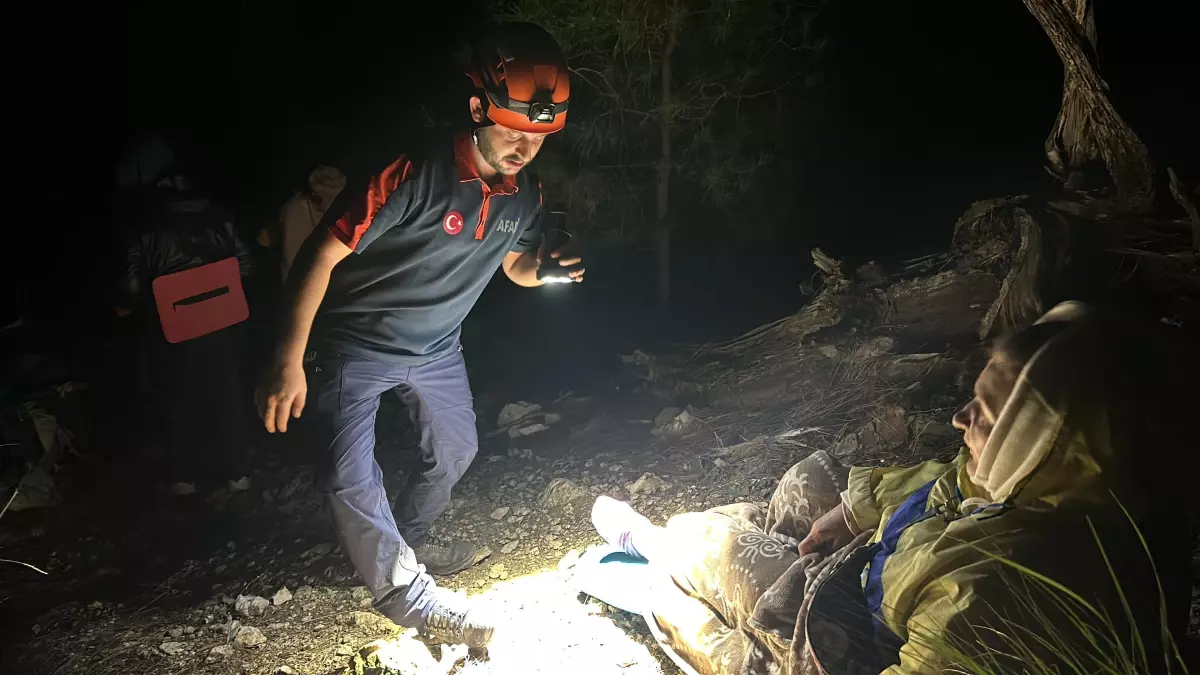 Ayağından Yaralanan Ukraynalı Turist 5,5 Saatlik Kurtarma Operasyonu ile Kurtarıldı