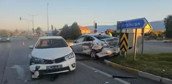 Erzincan'da Otomobil Kazası: 5 Yaralı