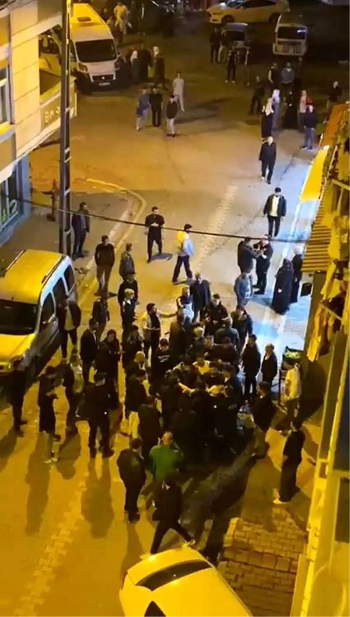 Düğün sonrası aileler arasında kavga çıktı