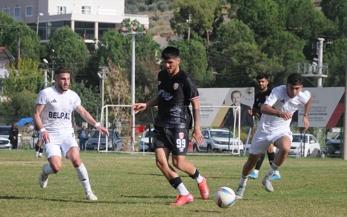 Kumluca Belediyespor, Bucak Belediye Oğuzhanspor'a Yenildi