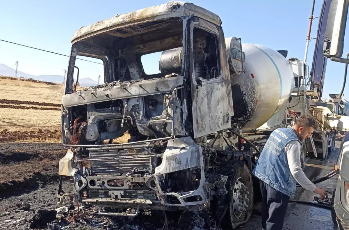 Gaziantep'te Beton Mikseri Yangını: İtfaiye Müdahale Etti