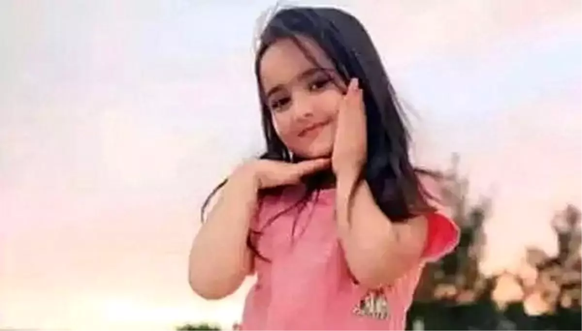 Kanser mücadelesi veren 6 yaşındaki Azra hayatını kaybetti