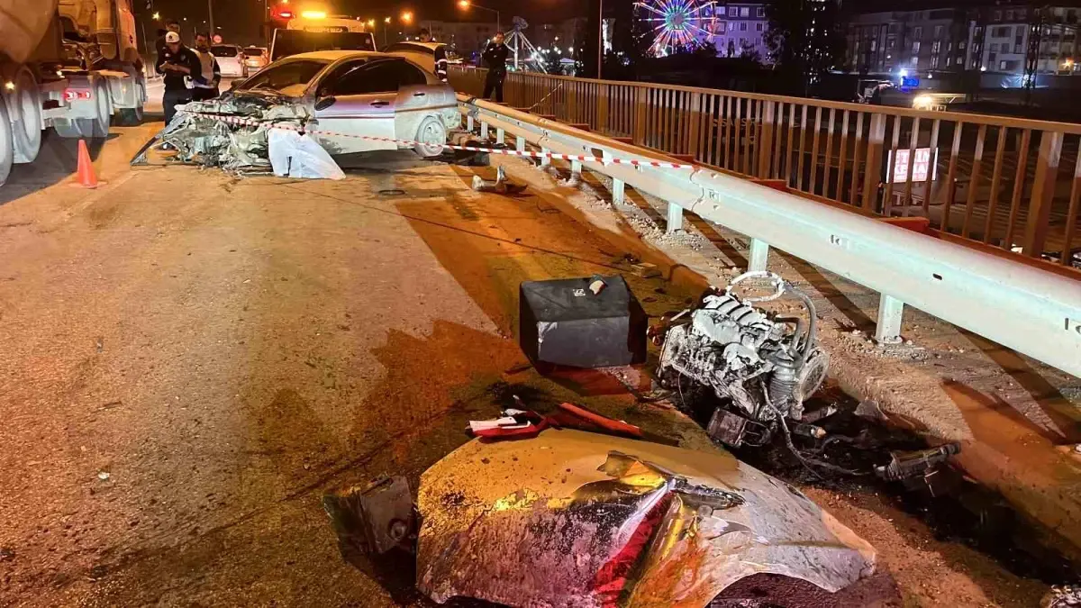 Hatay'da Otomobil Kazası: Sürücü Ağır Yaralandı