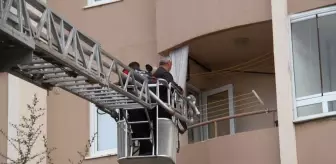 Beyşehir'de 4 Katlı Binada Yangın: Bir Kadın Yaralandı