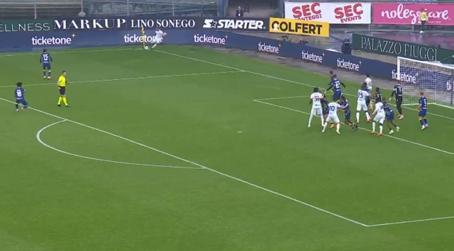 What have you done, Hakan Çalhanoğlu! Those who saw the corner he took can't believe it