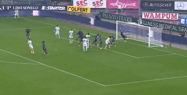 What have you done, Hakan Çalhanoğlu! Those who saw the corner he took can't believe it