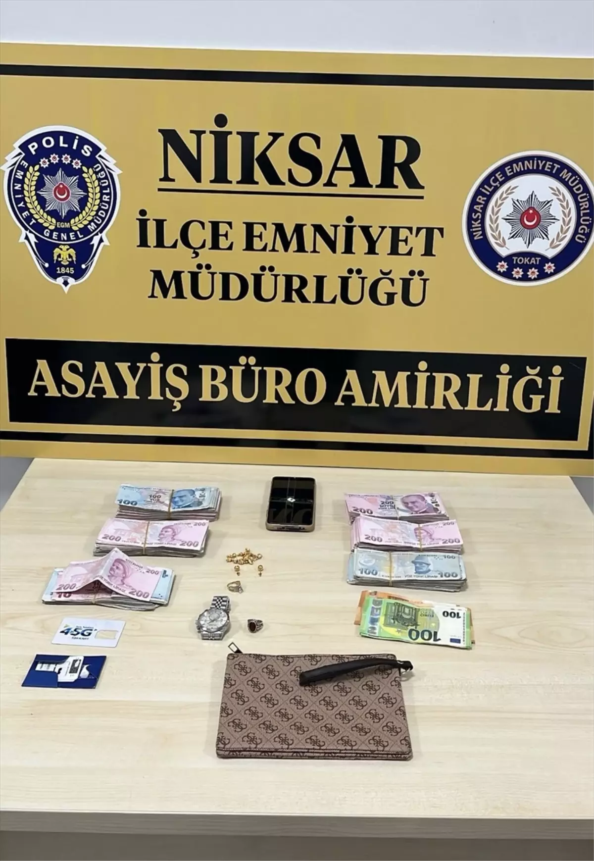 Tokat'ta Telefonla Dolandırıcılık: 2 Kişi Gözaltına Alındı