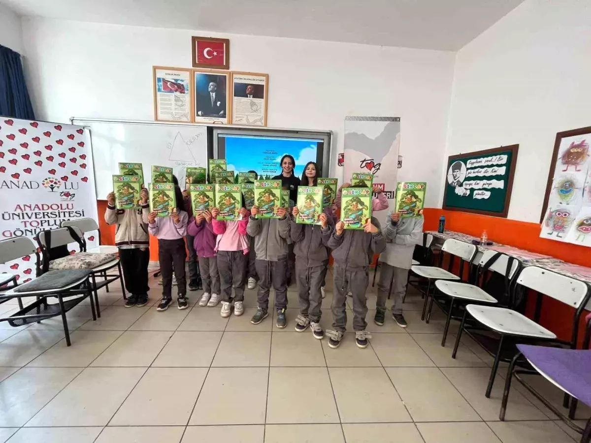 Anadolu Toplum Gönüllüleri, Hekimdağ Köy Okulu'nu Ziyaret Etti