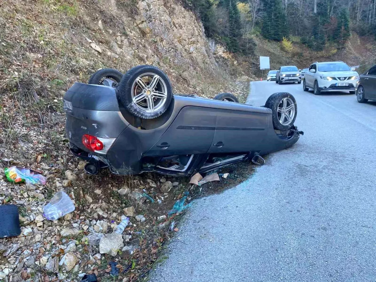 Yedigöller Yolunda Gizli Buzlanma Kazaya Neden Oldu