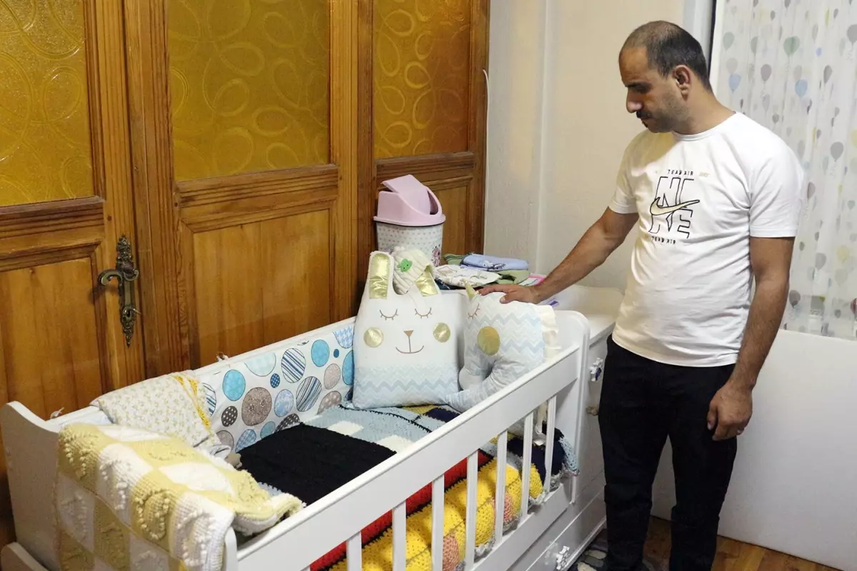 8 aylık oğlunu da alıp kaybolan eski eşine 'dön' çağrısı yaptı