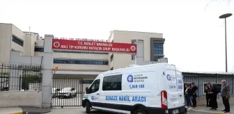 Antalya'da Skuterle Giderken Bıçaklanan Kişi Hayatını Kaybetti