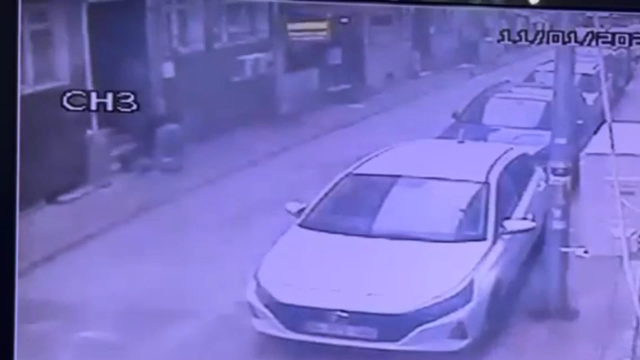 bayilan epilepsi hastasi gencin telefonunu caldi 19214753 2782 m