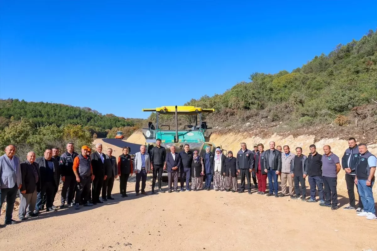 Bilecik Valisi Asfaltlama Çalışmalarını İnceledi