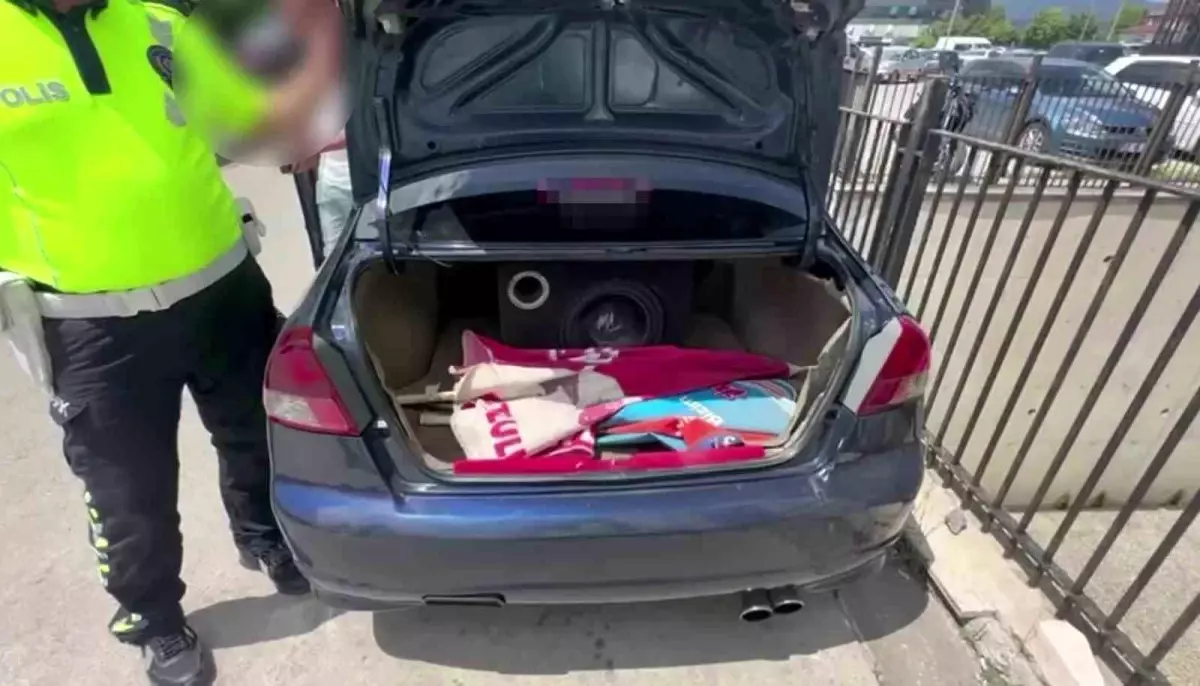 Düzce'de Abartı Egzoz ve Ses Sistemi Kullanımına Cezalar Kesildi