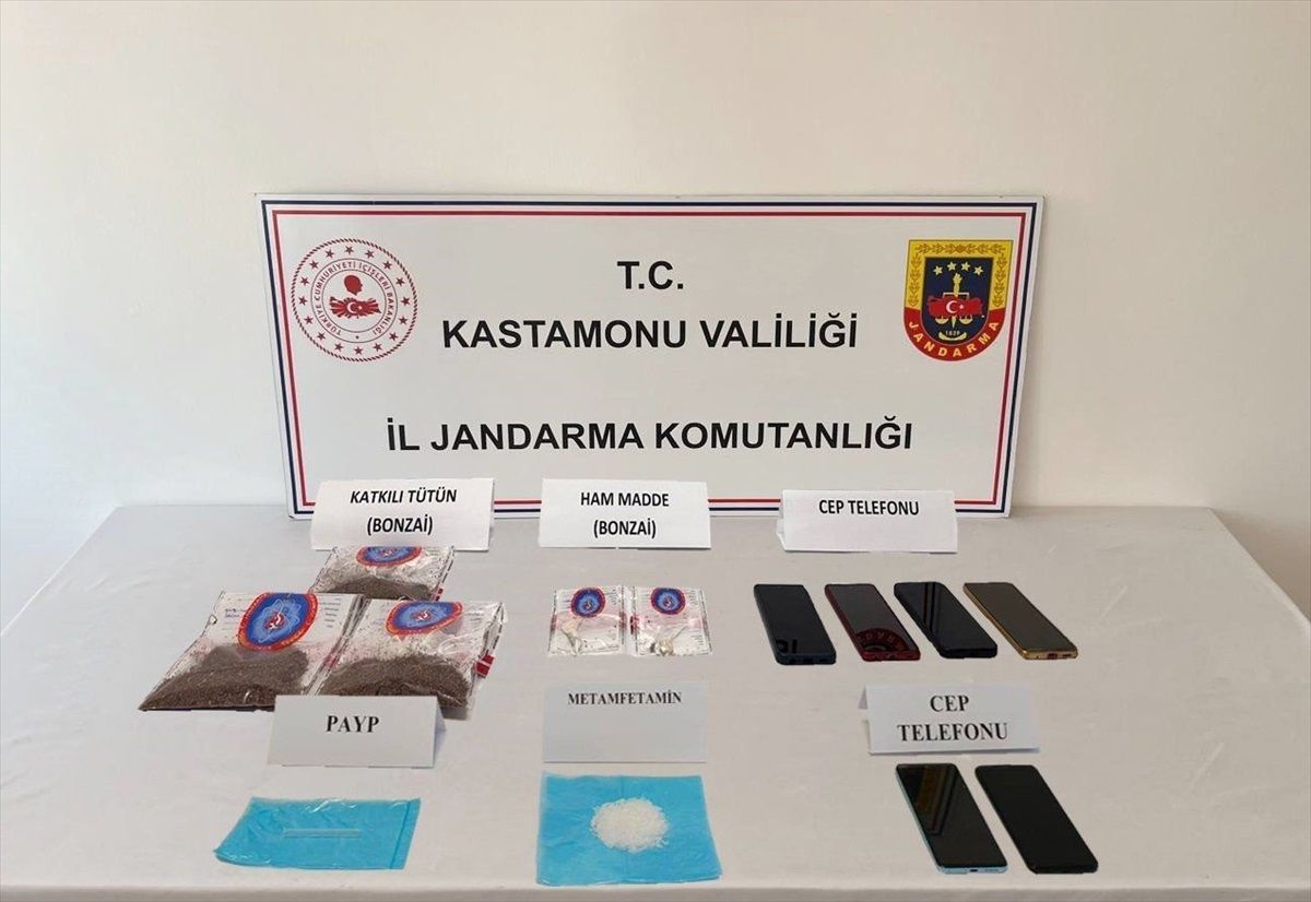 Kastamonu'da Uyuşturucu Operasyonu: 9 Gözaltı