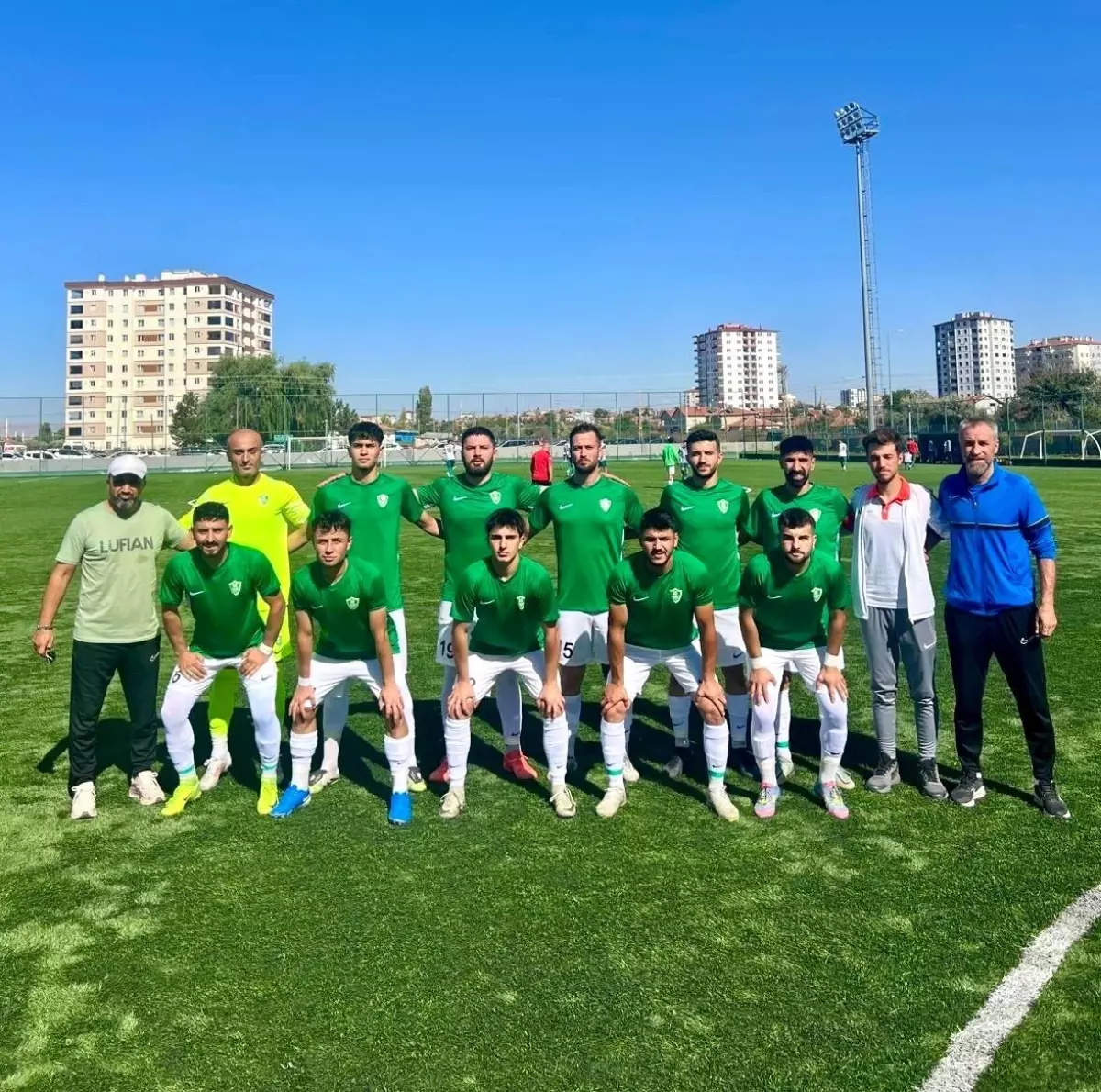 Kayseri Şekerspor, Döğergücü FK&apos;yi 6-0 Mağlup Etti