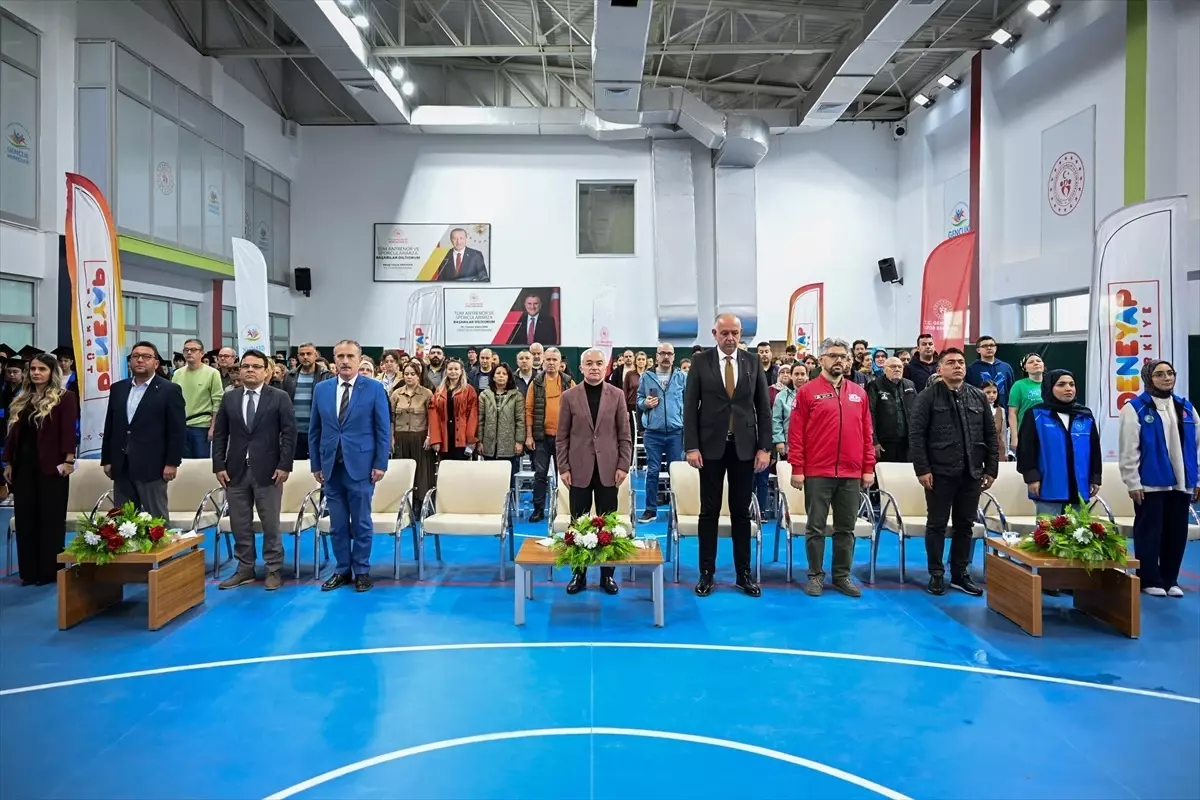 Kırklareli'de DENEYAP Teknoloji Atölyeleri 54 Öğrenci Mezun Etti