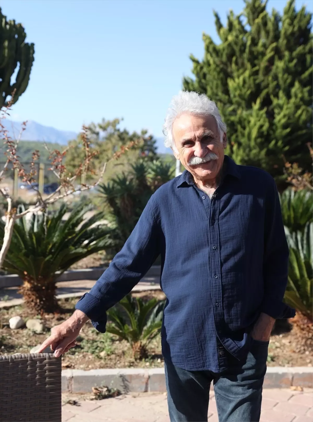 Prof. Dr. Işık, Cumhurbaşkanlığı Kültür ve Sanat Büyük Ödülü'ne layık görülmenin gururunu yaşıyor