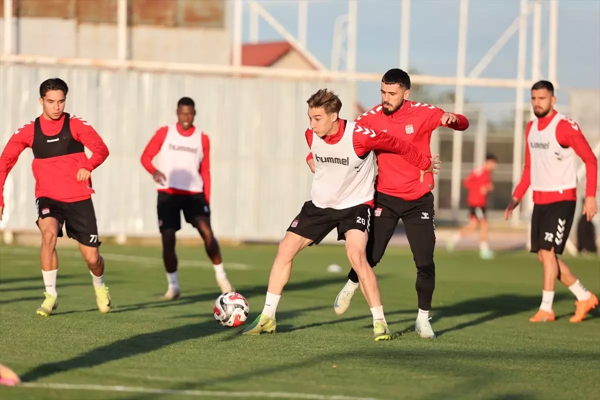 Sivasspor, Manisa FK Maçı İçin Hazırlıklara Başladı