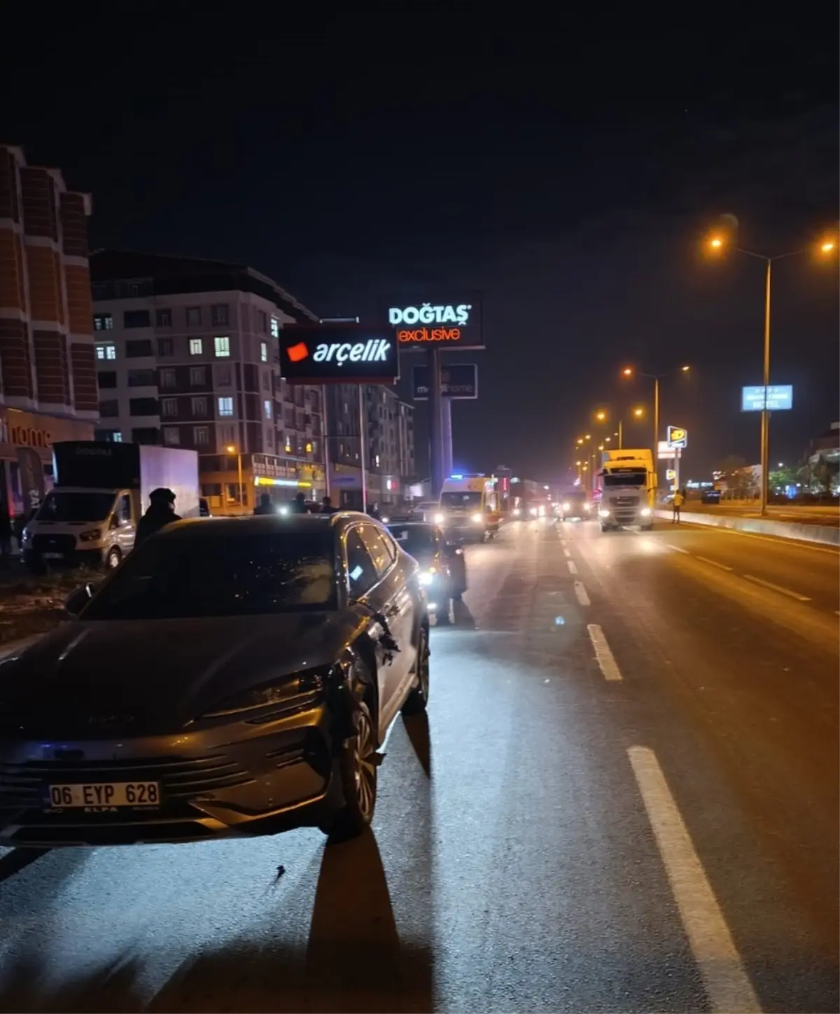 Ağrı'da Trafik Kazası: Bir Kadın Hayatını Kaybetti