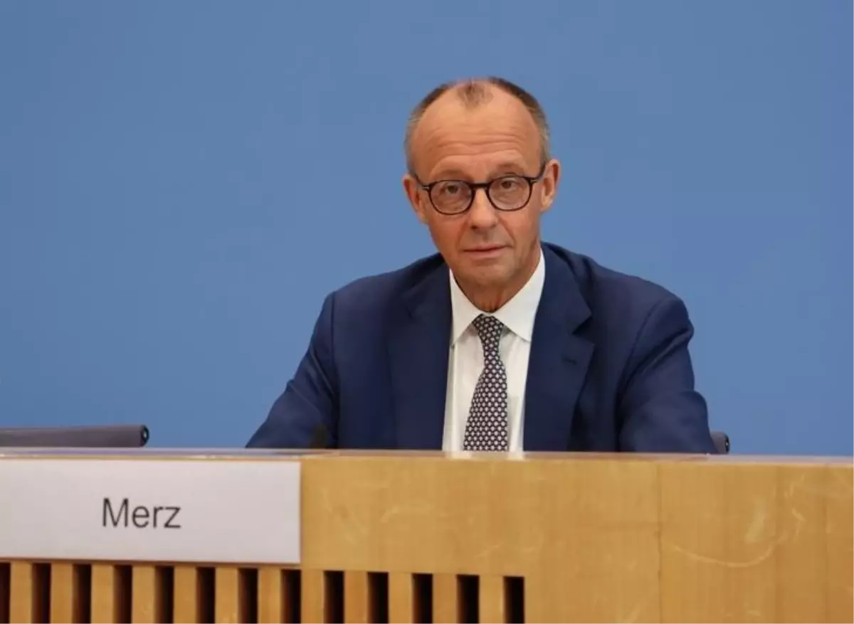 Almanya Başbakanı Friedrich Merz, Suriye Cumhurbaşkanını Almanya'ya Davet Etti