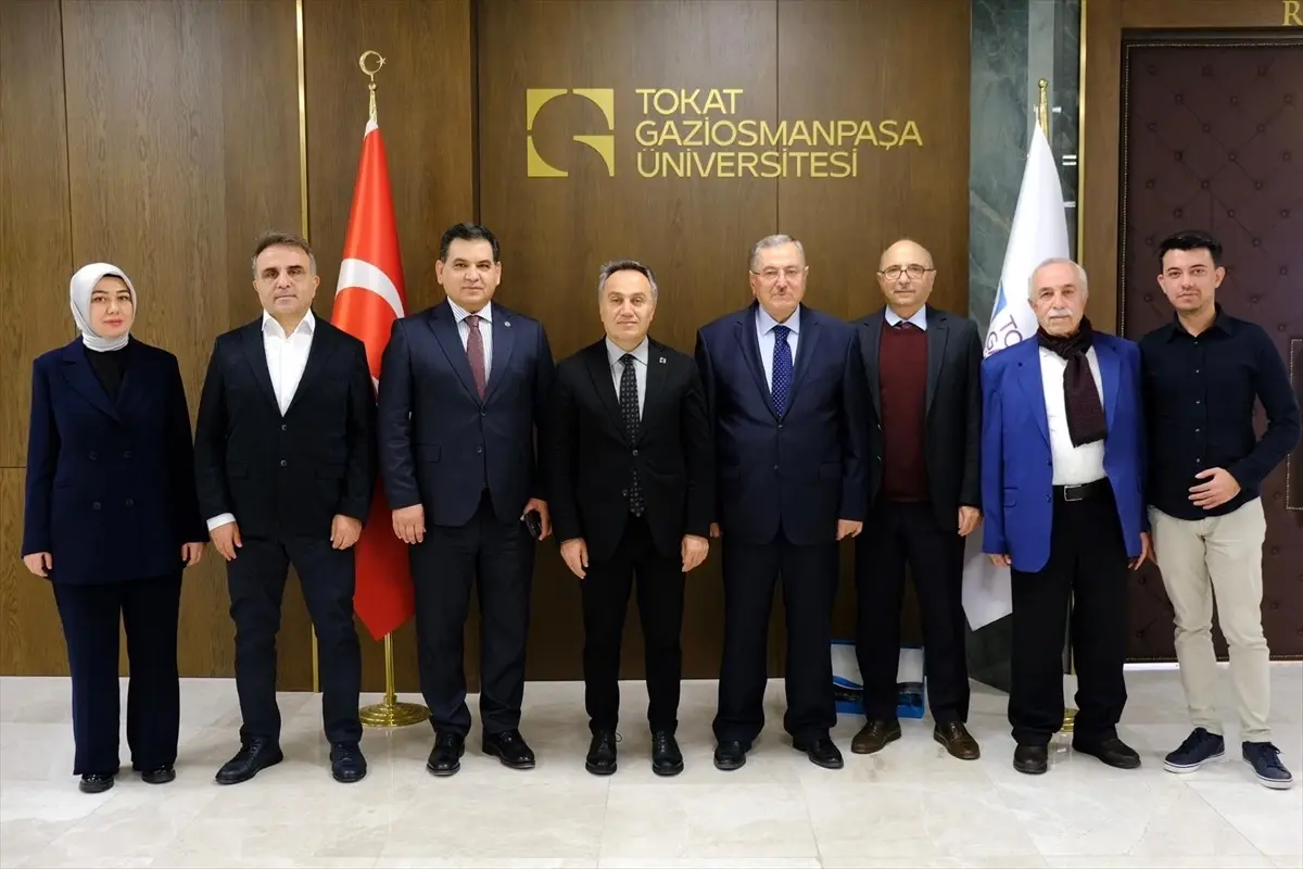 Anadolu Vakfı Heyeti TOGÜ Rektörü ile Bir Araya Geldi